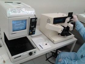 Profilometer (left) and reflectometer (right) bffs forever in measuring surface roughnesses.